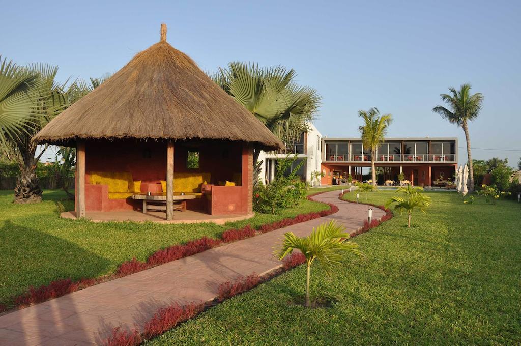 Leo'S Beach Hotel - Adults Only Brufut Zewnętrze zdjęcie